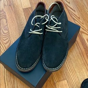 Men’s shoes
